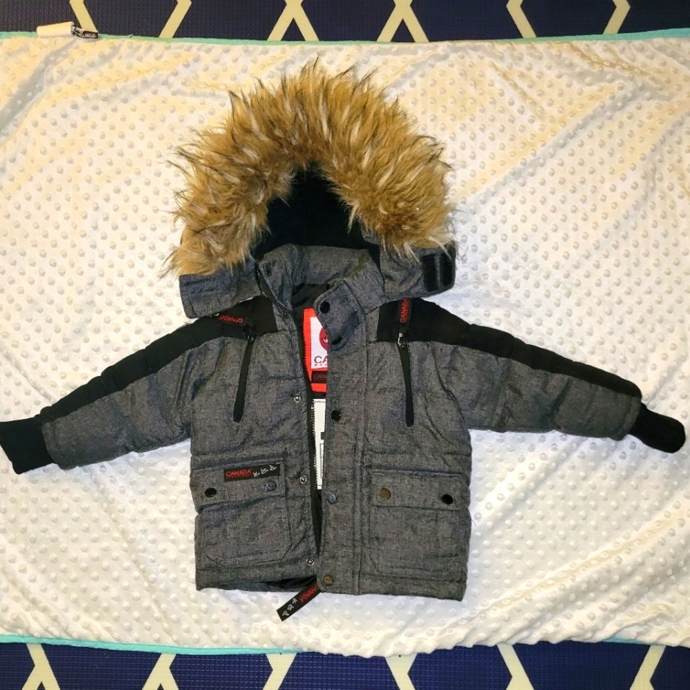 Canada Weather Gear 2T Boys Winter Coat with Removable Fur Trim